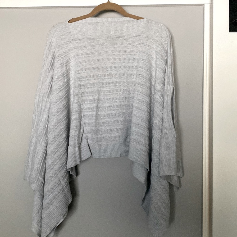 Lululemon Gray Wrap